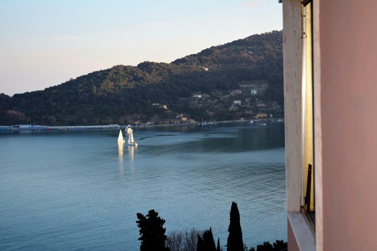 Casemaggi Attico Sul Mare, Penthouse On The Sea Porto Venere Exterior foto